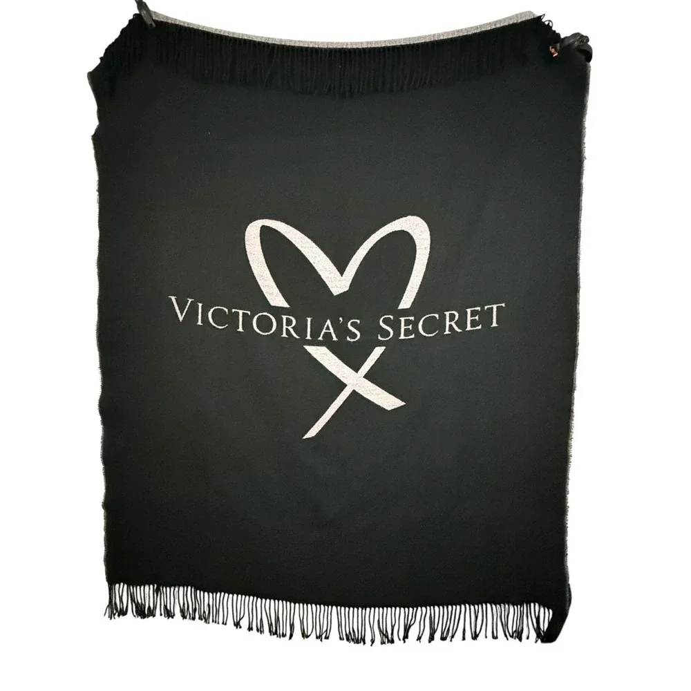 Victoria's Secret Throw‎ Blanket Size 50x50 Black Heart Logo Fringe Cozy